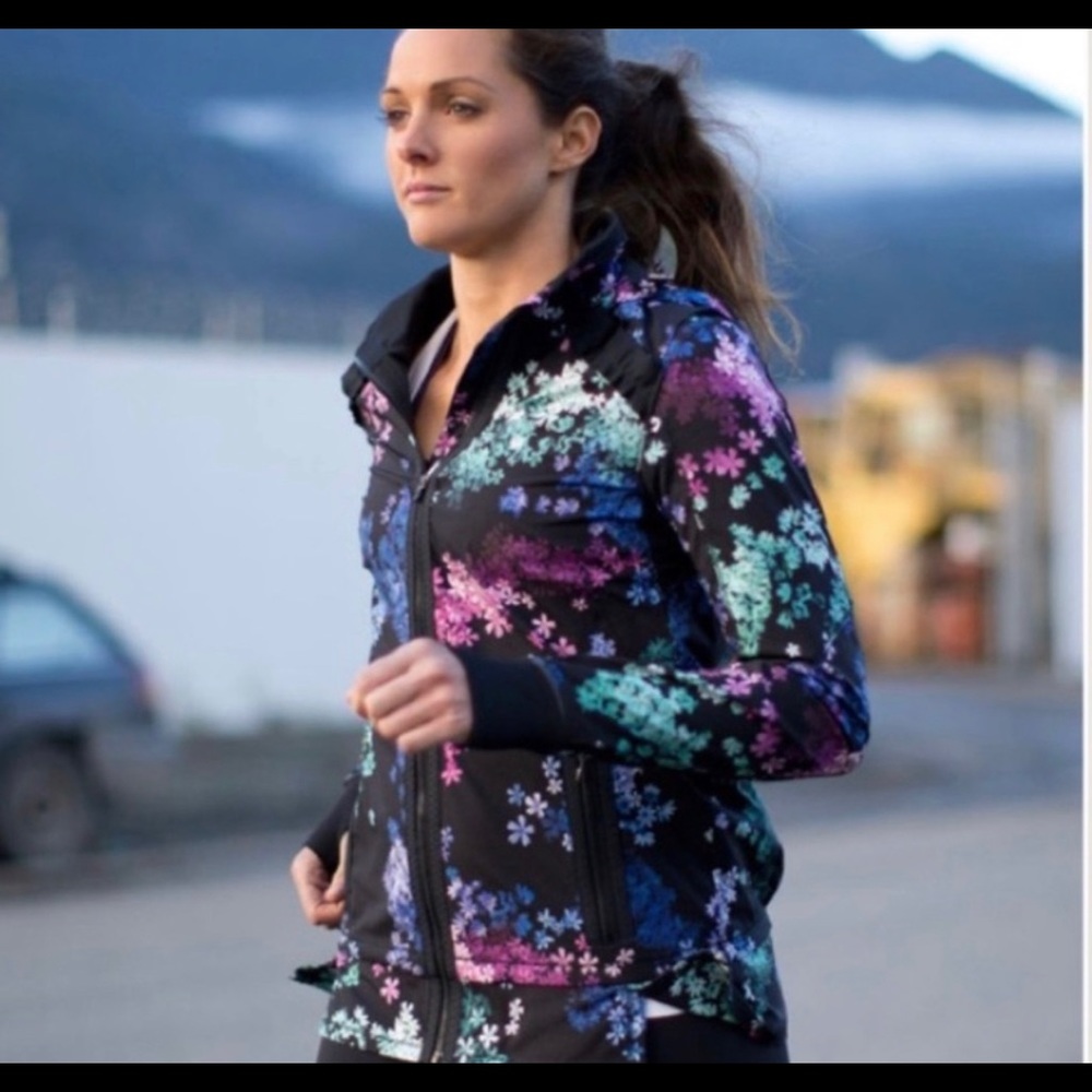 Lululemon Run Floral Petal Pop Black Bandit Jacket